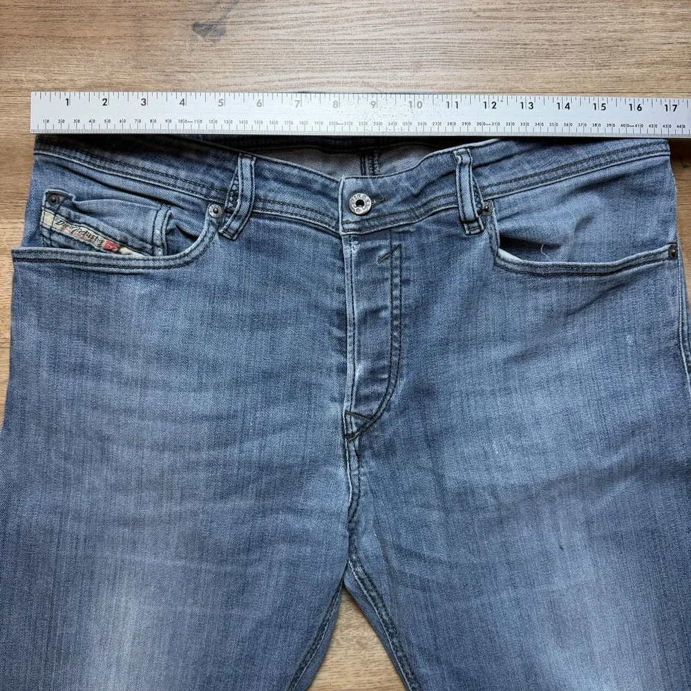 Diesel Waykee Jeans Men 33x32 Blue Straight Leg Distress Medium Wash Faded 0814W